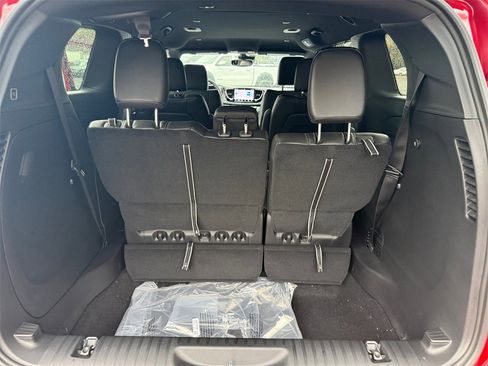 New 2026 Chrysler Pacifica Select w/ S Appearance Package image 32
