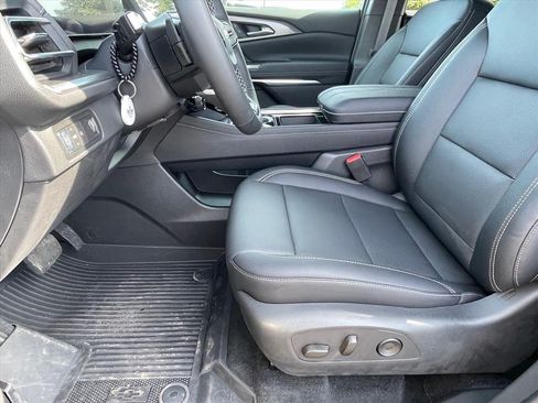 New 2026 Chevrolet Traverse LT w/ Enhanced Driving Package FWD image 21