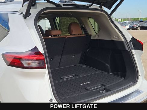 New 2026 Nissan Rogue Platinum AWD/4WD image 29