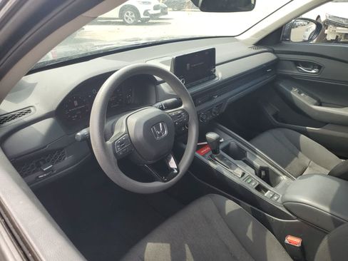 Used 2023 Honda Accord EX image 2