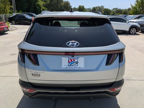 Certified 2023 Hyundai Tucson SEL w/ Convenience Package FWD image 3