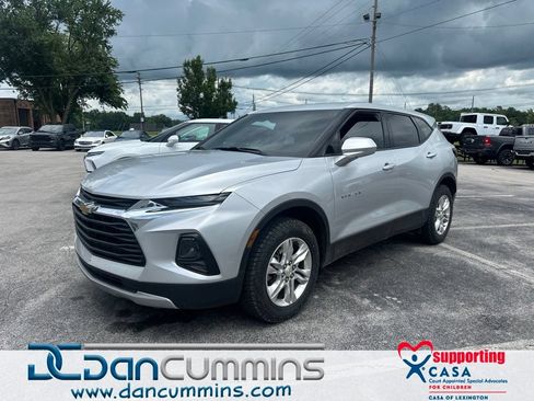Used 2021 Chevrolet Blazer LT FWD image 1