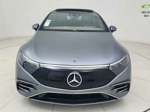 Used 2022 Mercedes-Benz EQS 450+ Sedan image 2