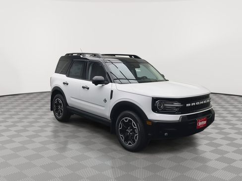 New 2026 Ford Bronco Sport Outer Banks AWD/4WD image 32