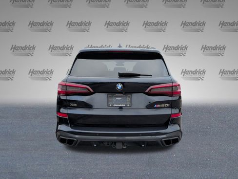 Used 2021 BMW X5 M50i image 8