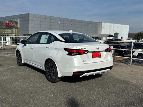 New 2025 Nissan Versa SV w/ Trunk Package image 6