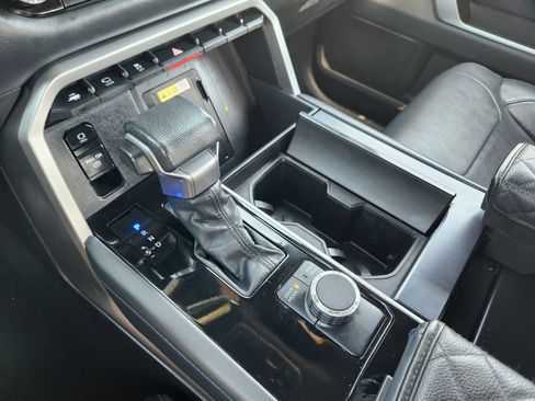 Used 2022 Toyota Tundra Platinum RWD image 21