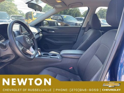 Used 2020 Nissan Altima 2.5 S FWD image 4