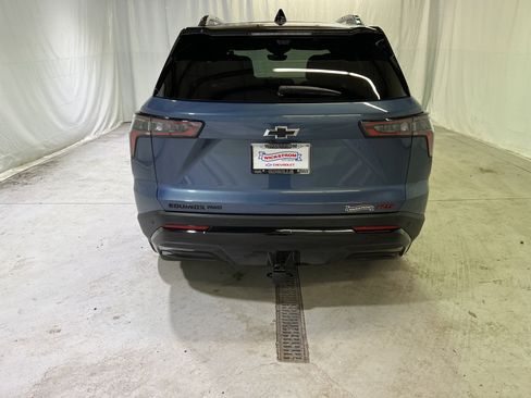 Used 2025 Chevrolet Equinox RS w/ Safety and Technology Package image 9