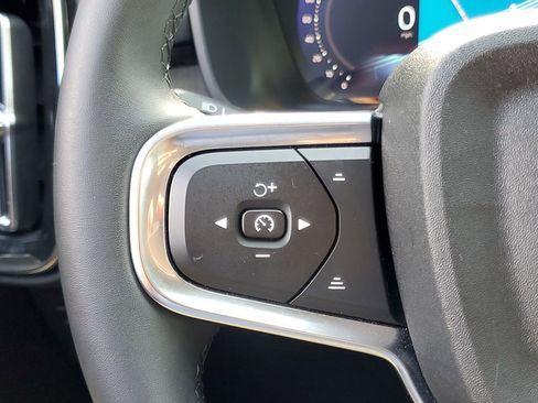 Certified 2023 Volvo XC40 B4 Plus w/ Protection Package FWD image 22
