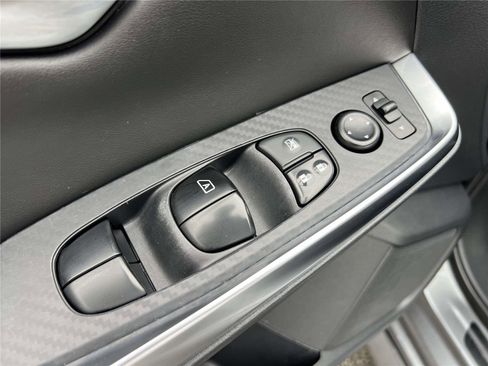 Certified 2023 Nissan Sentra SR w/ Trunk Package image 24