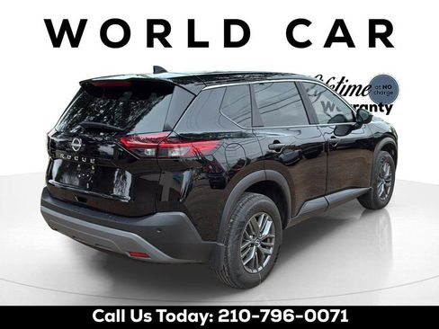 Used 2023 Nissan Rogue S FWD image 5