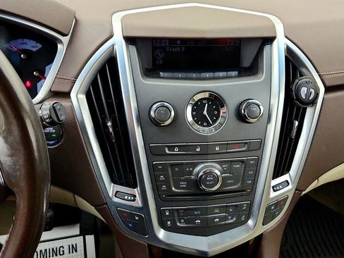 Used 2012 Cadillac SRX Luxury FWD image 16