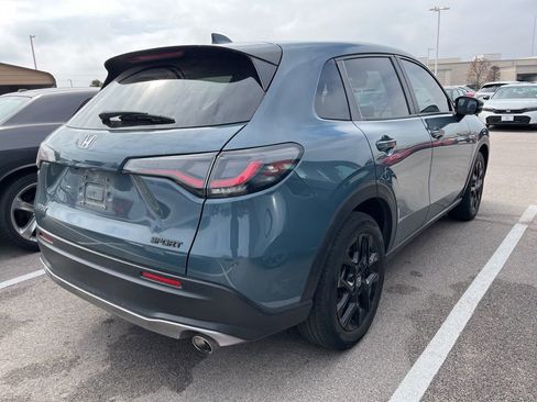 Used 2024 Honda HR-V Sport image 3