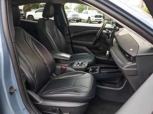 Used 2023 Ford Mustang Mach-E Premium RWD image 44