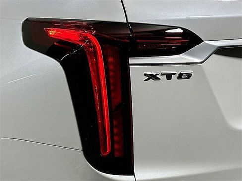 New 2025 Cadillac XT6 Premium Luxury w/ Technology Package image 8