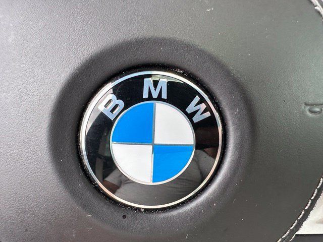 Used 2022 BMW X5 M50i AWD/4WD image 28
