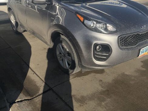 Used 2019 Kia Sportage LX w/ LX Popular Package image 2