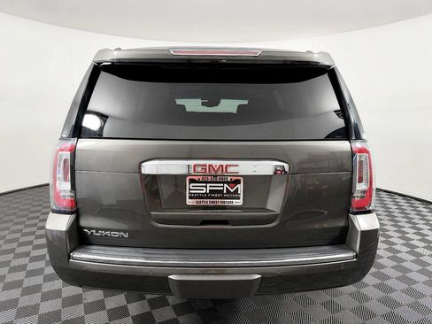 Used 2019 GMC Yukon Denali AWD/4WD image 10