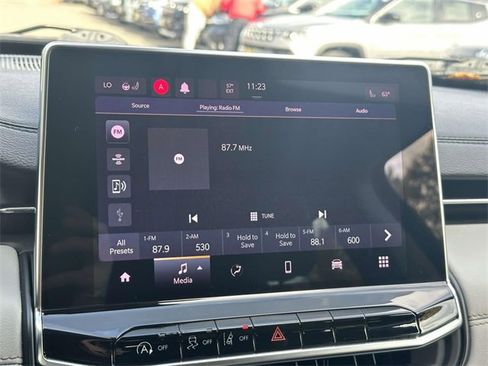 Certified 2022 Jeep Compass Limited image 43