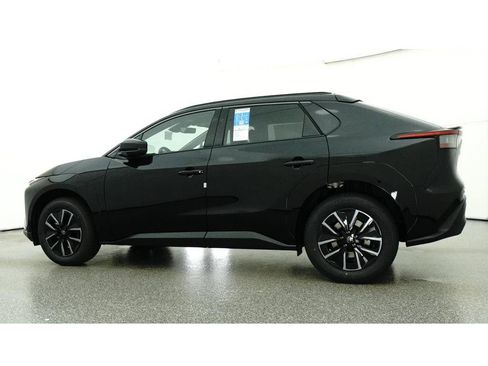 New 2026 Toyota bZ FWD image 20