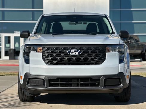 New 2025 Ford Maverick XLT image 46