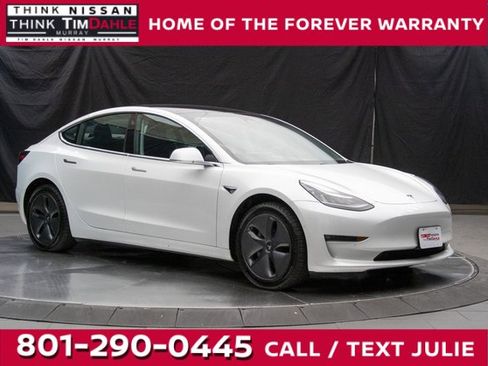 Used 2019 Tesla Model 3 Standard Range Plus image 1
