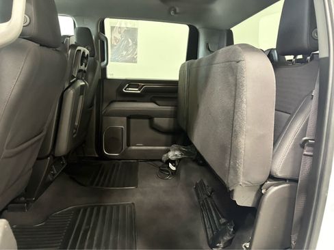Used 2024 Chevrolet Silverado 3500 LT AWD/4WD image 16