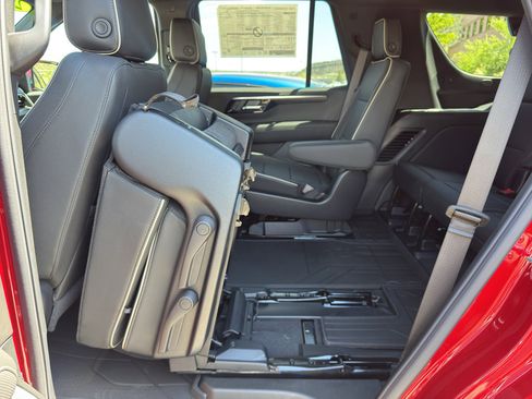 New 2026 Chevrolet Tahoe Premier AWD/4WD image 16