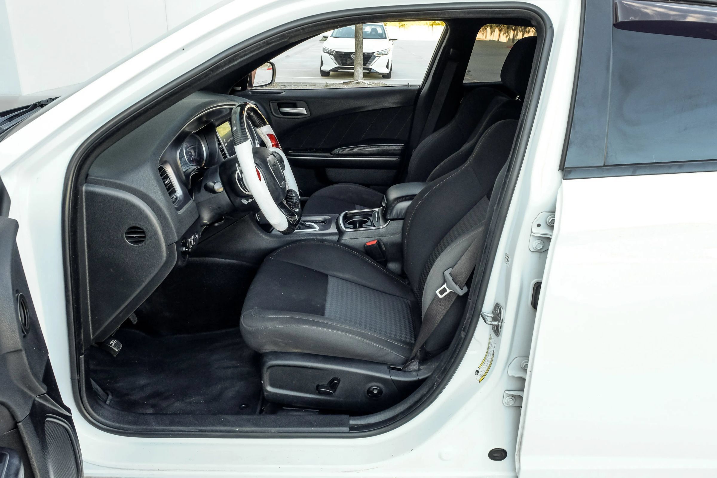 Used 2019 Dodge Charger Scat Pack w/ Navigation & Travel Group RWD image 17
