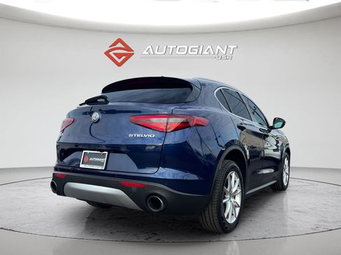 Used 2018 Alfa Romeo Stelvio Ti image 6