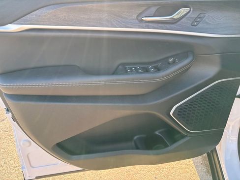 New 2026 Jeep Grand Cherokee Limited w/ Limited Altitude Package image 10