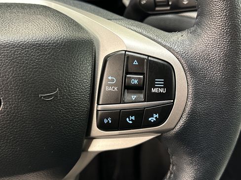 Certified 2023 Ford Explorer XLT w/ Equipment Group 202A image 34