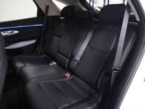 New 2026 Genesis GV70 2.5T image 33