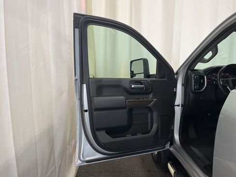 Used 2022 Chevrolet Silverado 2500 LT w/ All Star Edition image 16