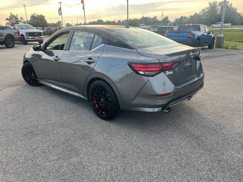 Used 2020 Nissan Sentra SR w/ Premium Package FWD image 6