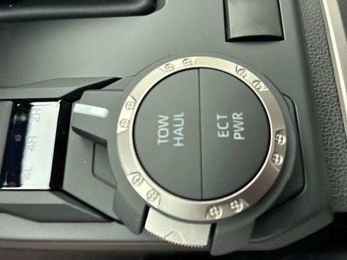 New 2026 Toyota Tacoma SR5 image 36