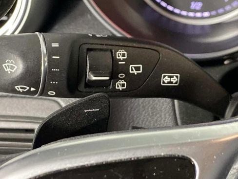 Used 2021 Mercedes-Benz GLC 300 GLC 300 image 19