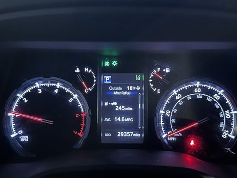 Used 2022 Toyota 4Runner Limited image 14