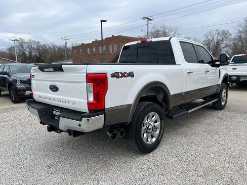 Used 2019 Ford F350 Lariat w/ Chrome Package image 8