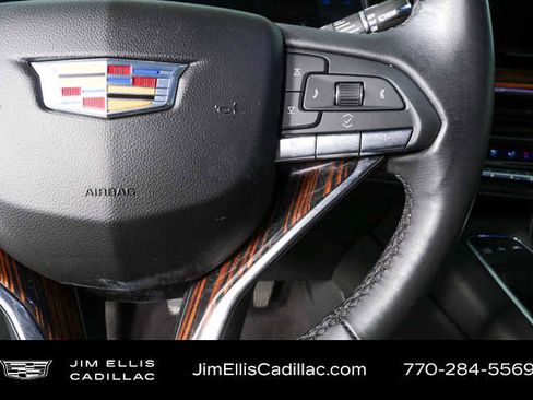 Used 2024 Cadillac Escalade Premium Luxury w/ Performance Package AWD/4WD image 10