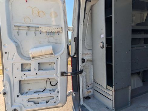 Used 2007 Dodge Sprinter 2500 image 20