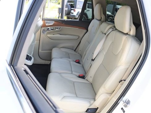 Used 2017 Volvo XC90 T6 Inscription w/ Vision Package AWD/4WD image 31
