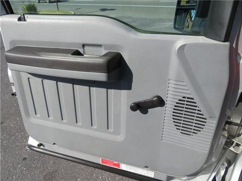 Used 2012 Ford F450 XL image 9