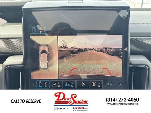 New 2026 GMC Yukon XL AT4 w/ AT4 Premium Plus Package AWD/4WD image 17