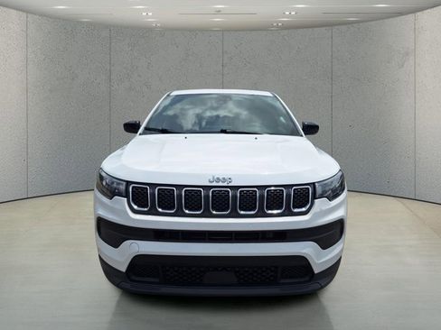 Used 2023 Jeep Compass Sport AWD/4WD image 8