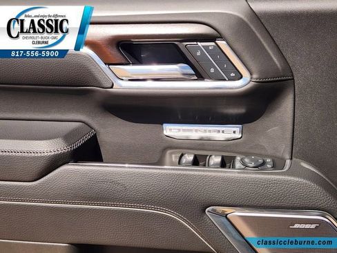 Used 2025 GMC Sierra 1500 Denali w/ Denali Reserve Package image 37