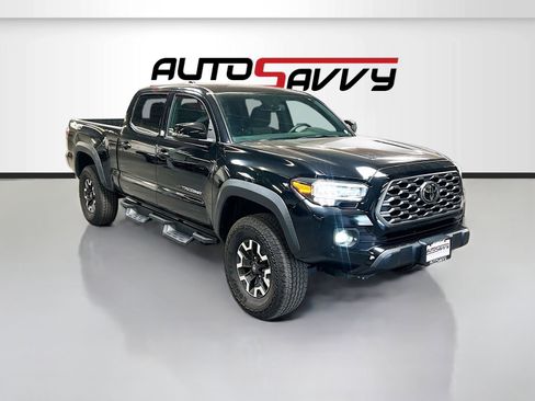Used 2023 Toyota Tacoma TRD Off-Road image 1