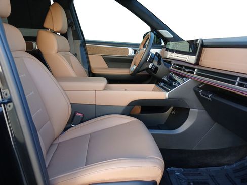 Certified 2026 Hyundai Santa Fe Calligraphy image 7