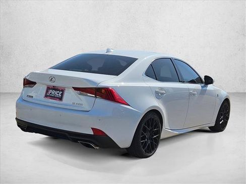 Used 2019 Lexus IS 300 RWD image 5